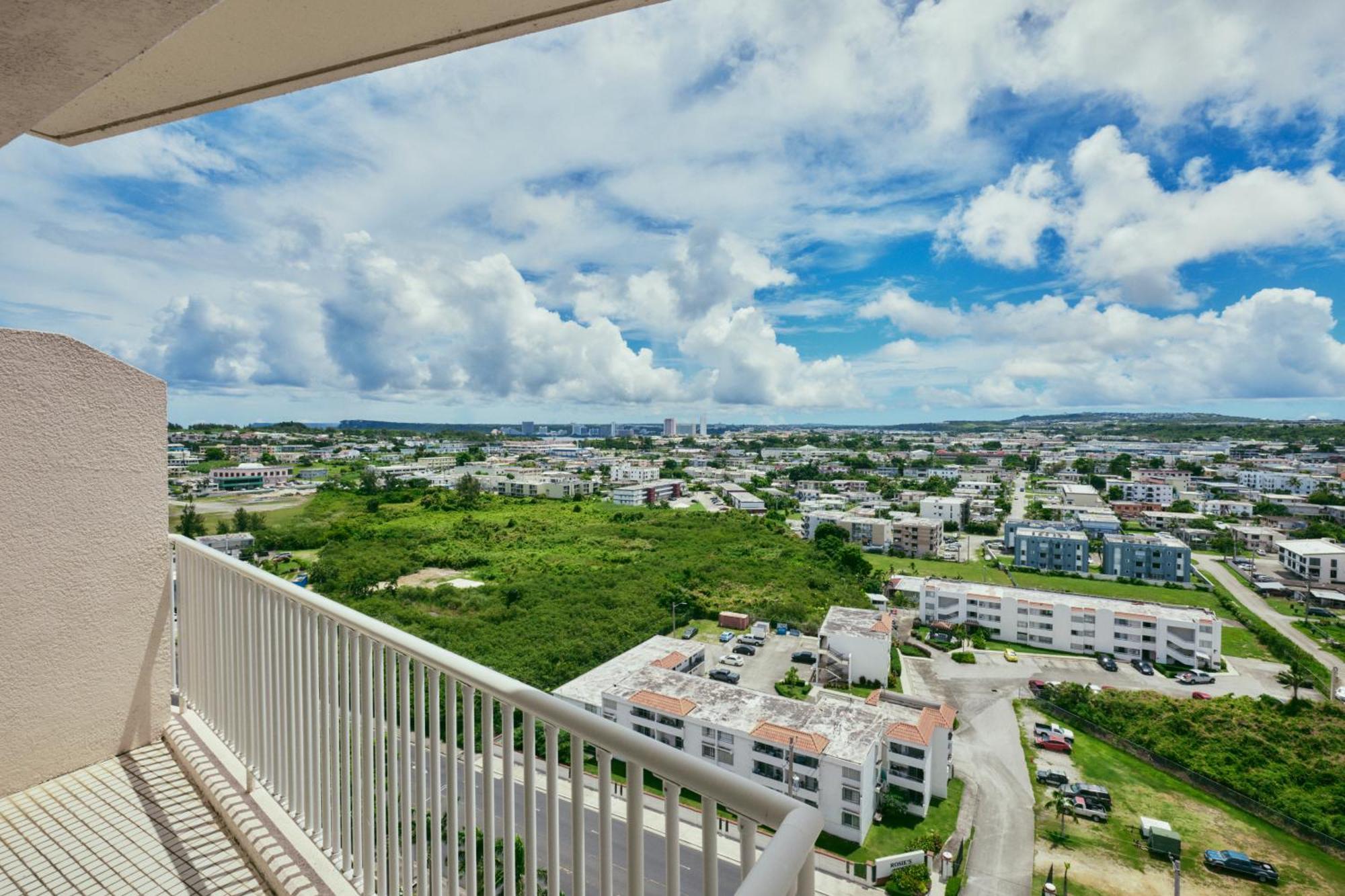 Hoshino Resorts Risonare Guam Тамунинг Екстериор снимка